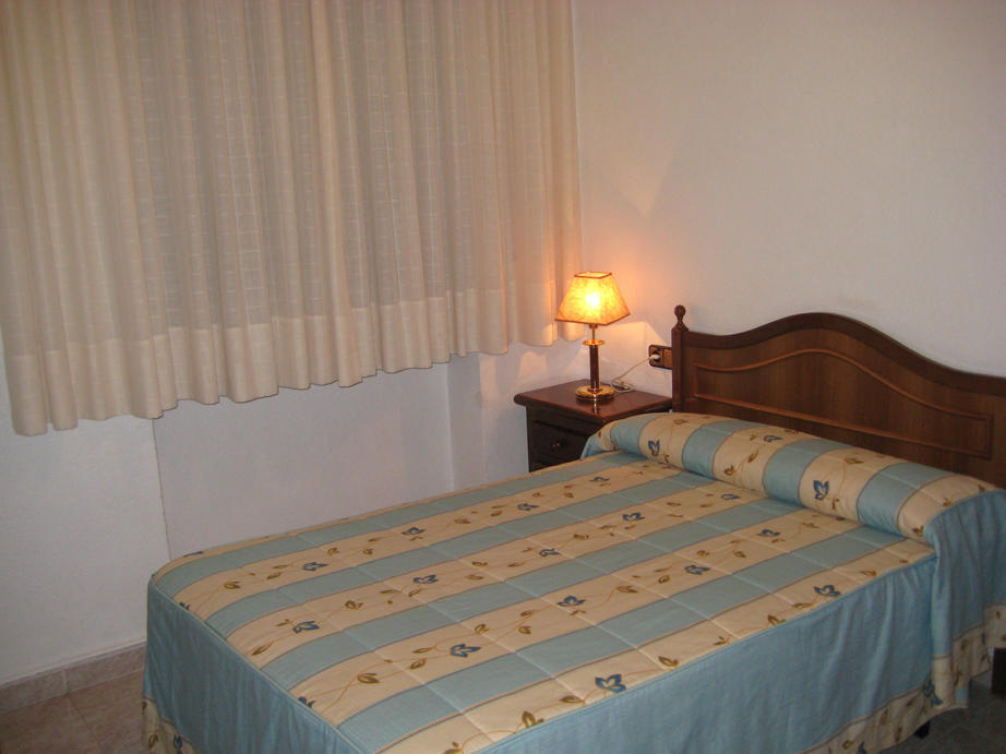 Hostal Los Andes Madrid Chambre photo